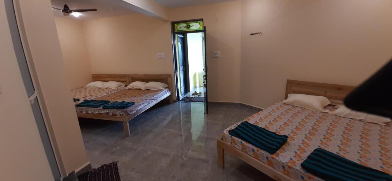 Godwill Kimo Guest House Seraulim Madgao Buitenkant foto
