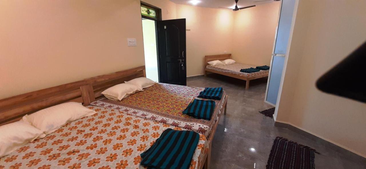 Godwill Kimo Guest House Seraulim Madgao Buitenkant foto