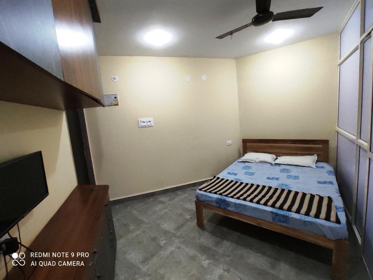 Godwill Kimo Guest House Seraulim Madgao Buitenkant foto