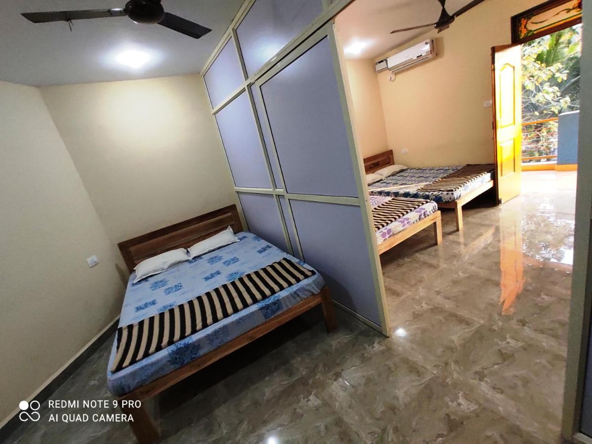 Godwill Kimo Guest House Seraulim Madgao Buitenkant foto