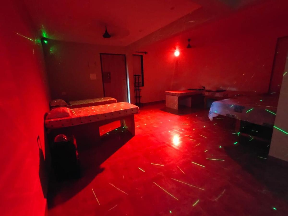 Godwill Kimo Guest House Seraulim Madgao Buitenkant foto