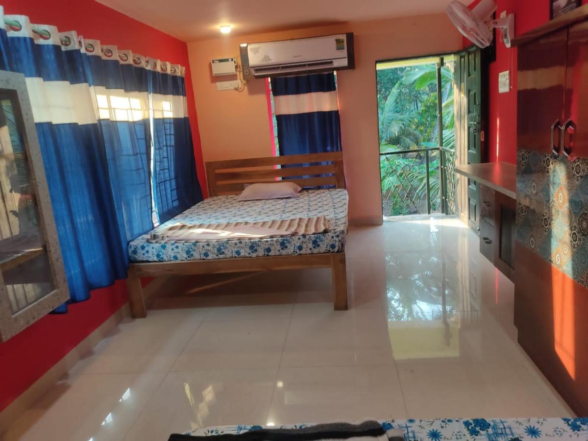 Godwill Kimo Guest House Seraulim Madgao Buitenkant foto
